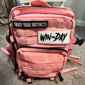 Wolfpak 25L Backpack